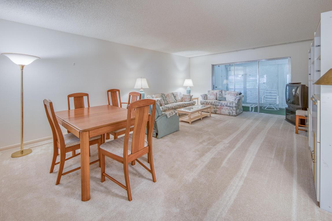 445 Franconia Circle, Lake Worth