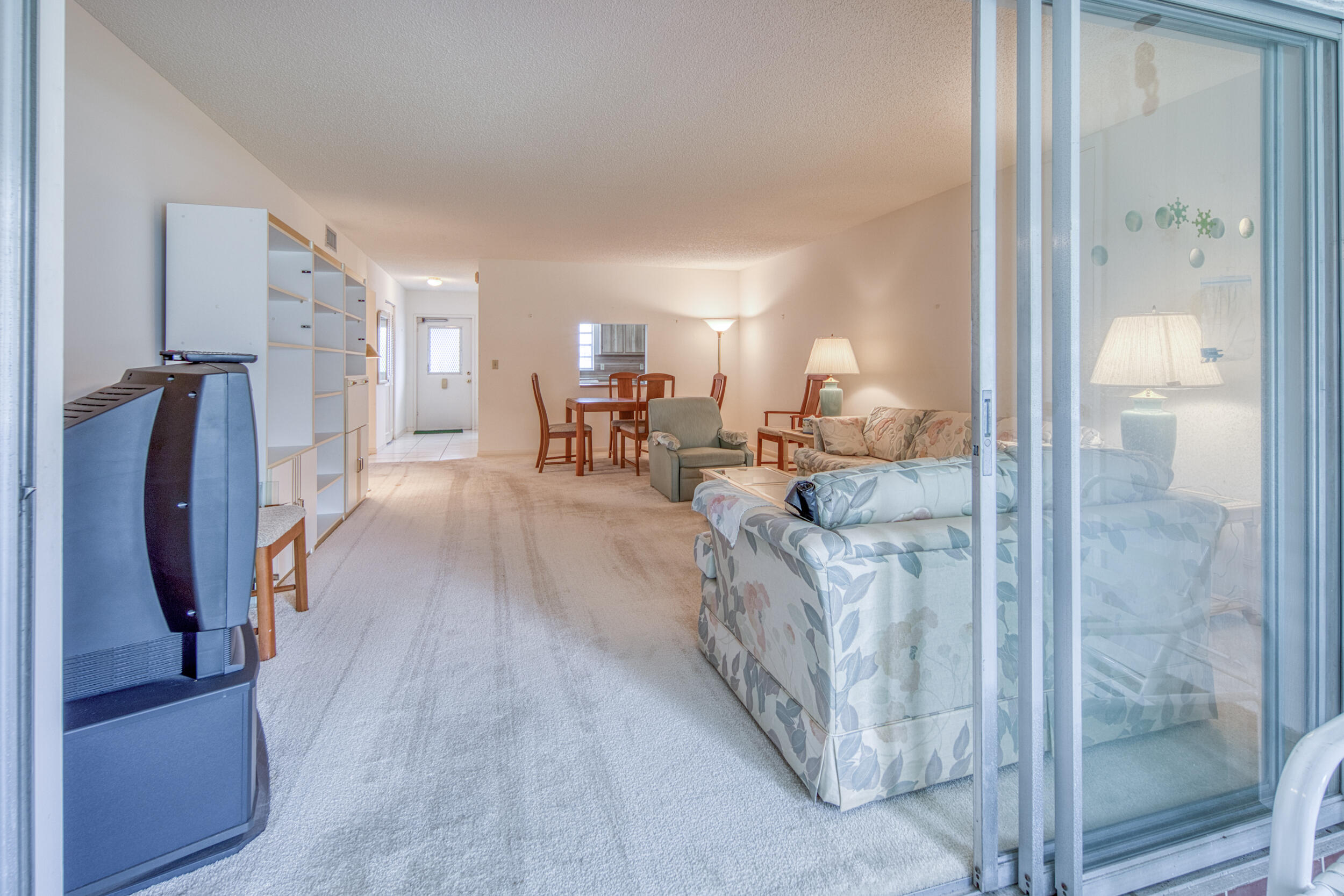 445 Franconia Circle, Lake Worth