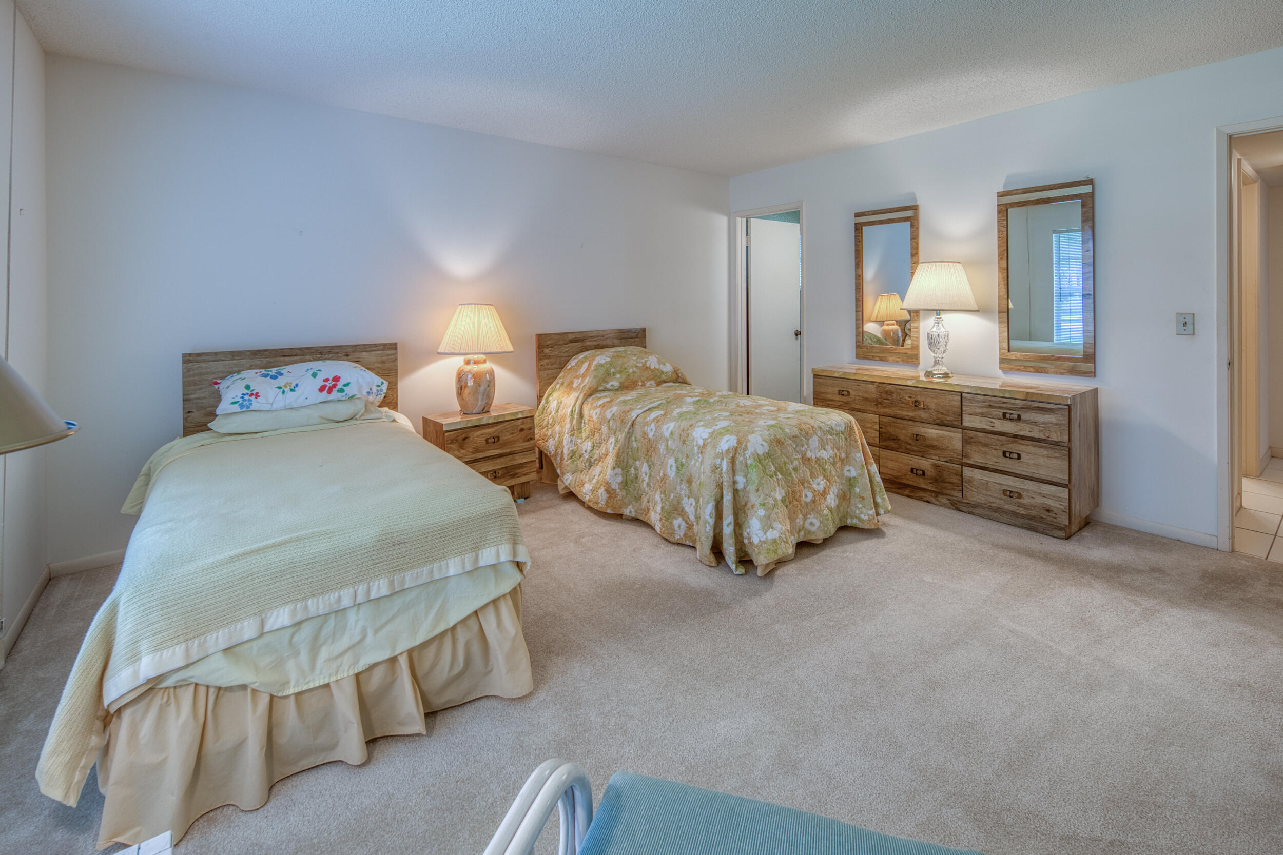 445 Franconia Circle, Lake Worth