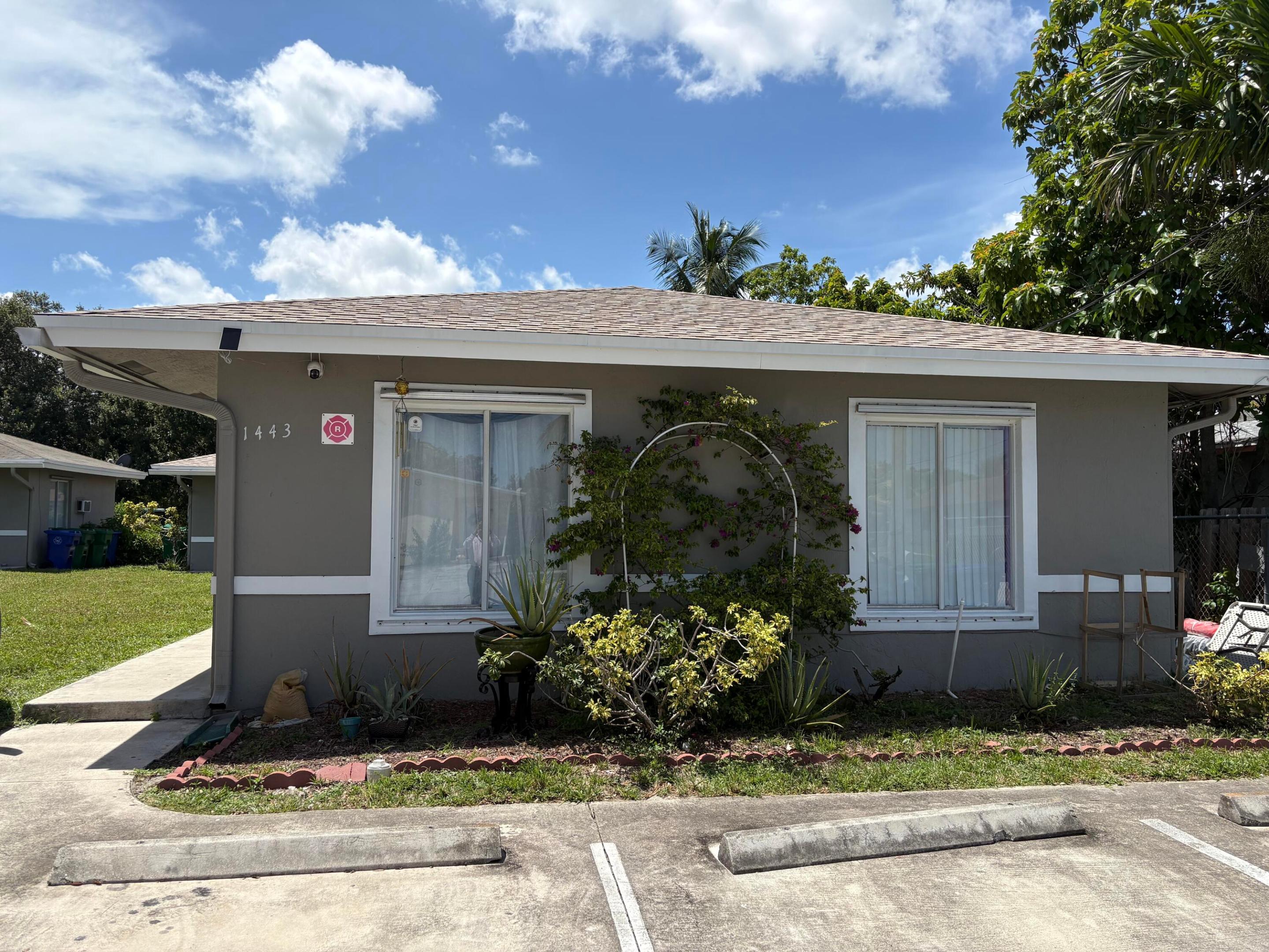 1443 SW 44th Avenue H