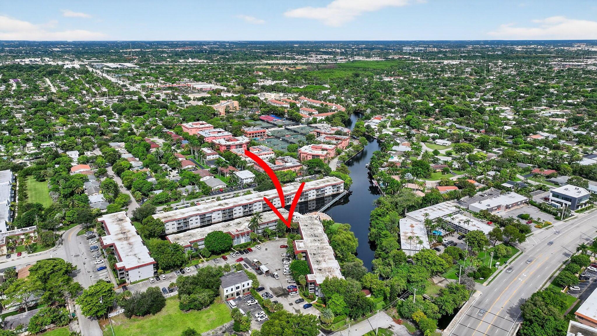 1775 N Andrews Square 101w