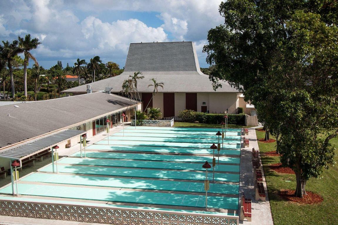 2721 Garden Drive N 312