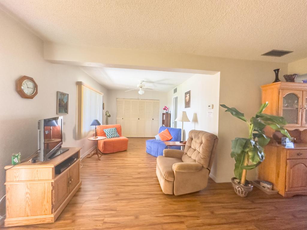 2721 Garden Drive N 312