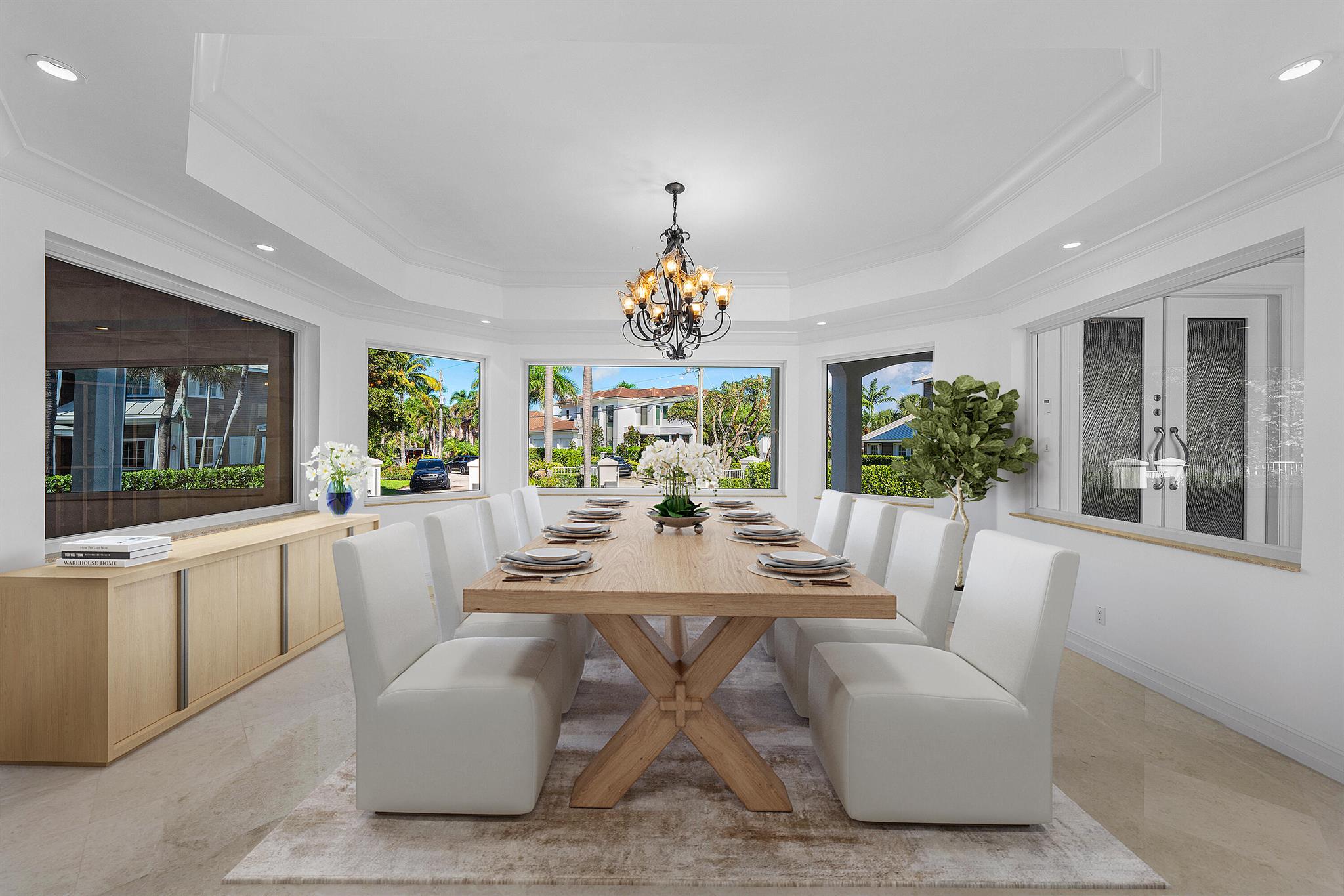 978 Dogwood Drive