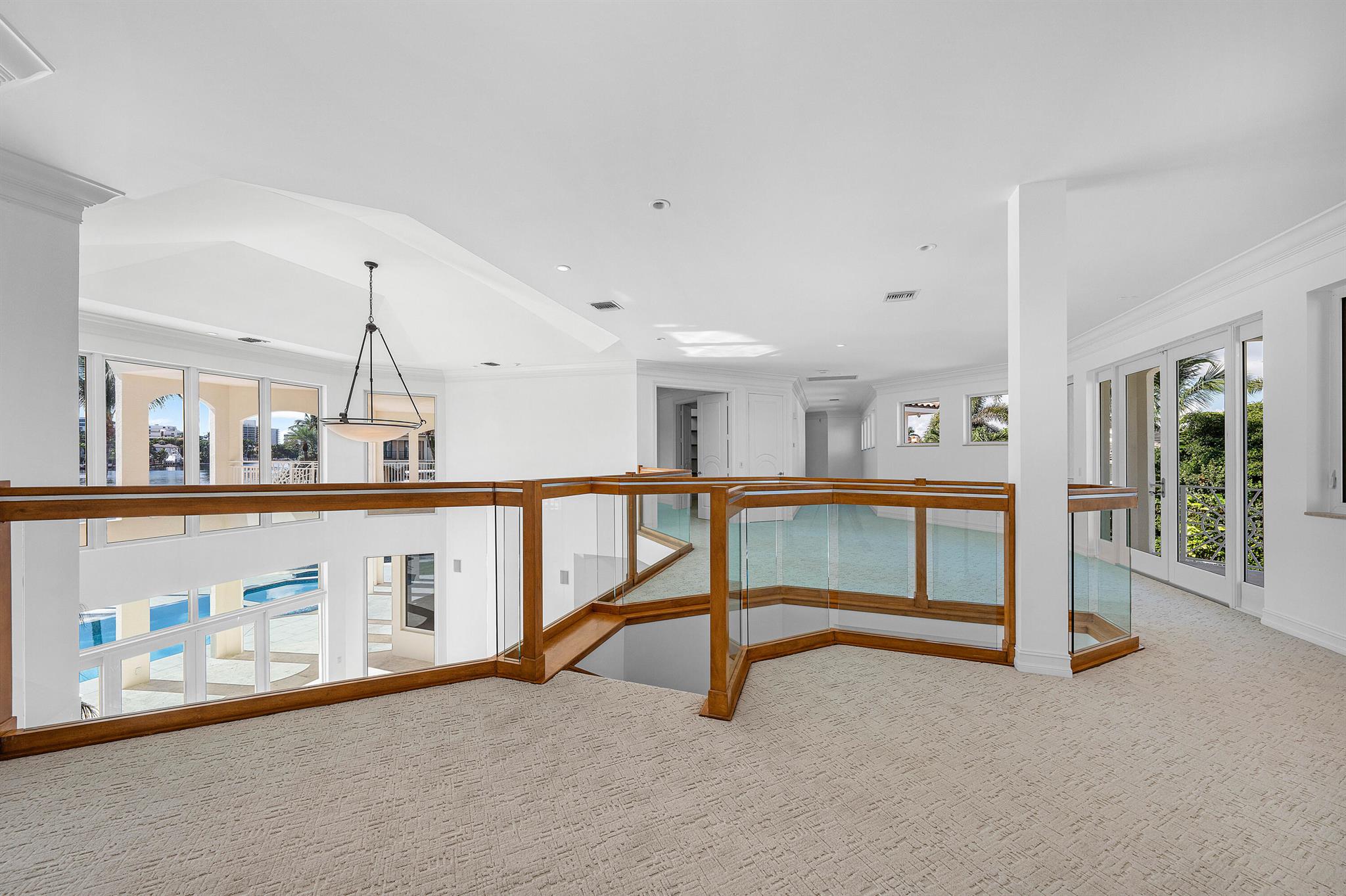 978 Dogwood Drive