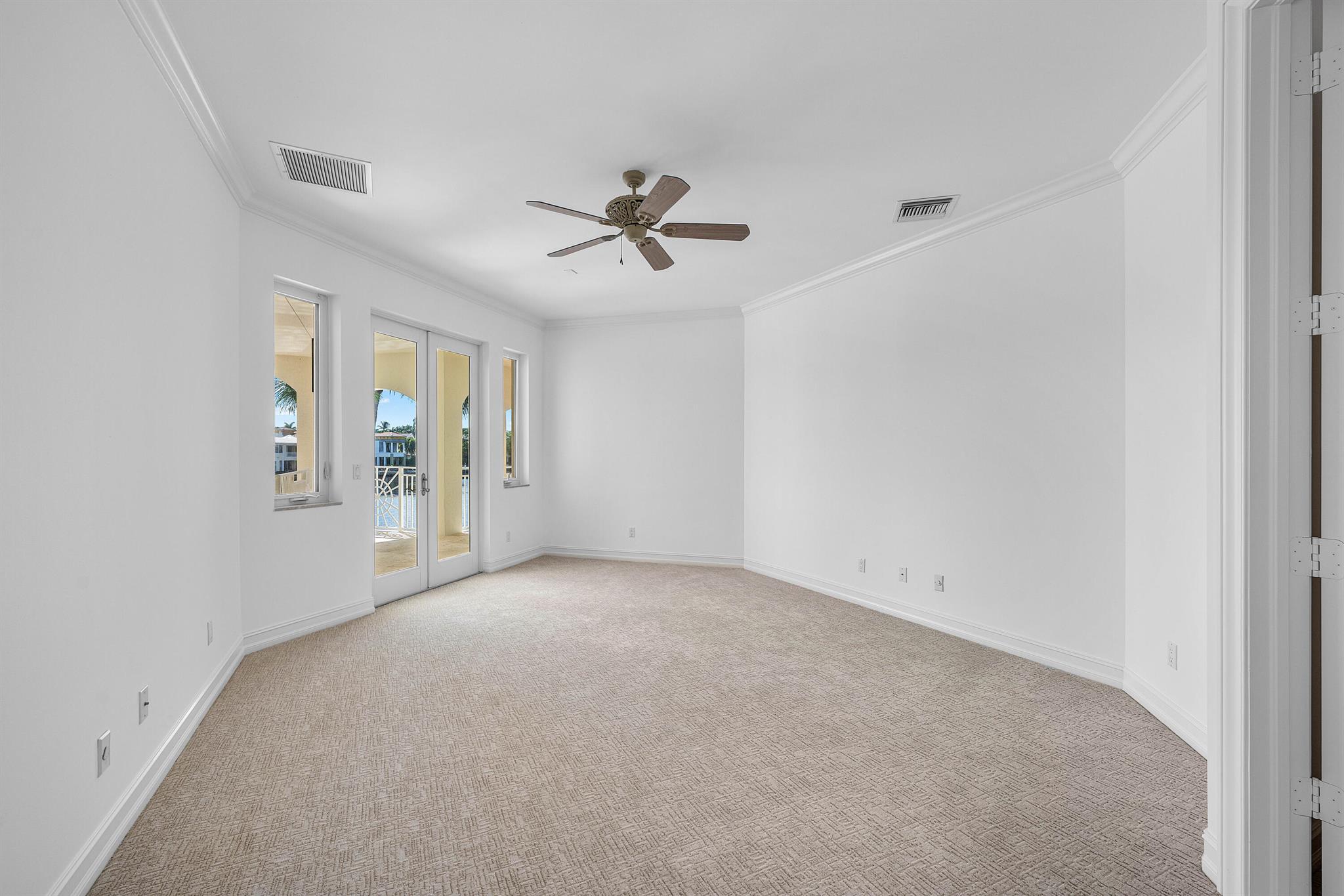 978 Dogwood Drive
