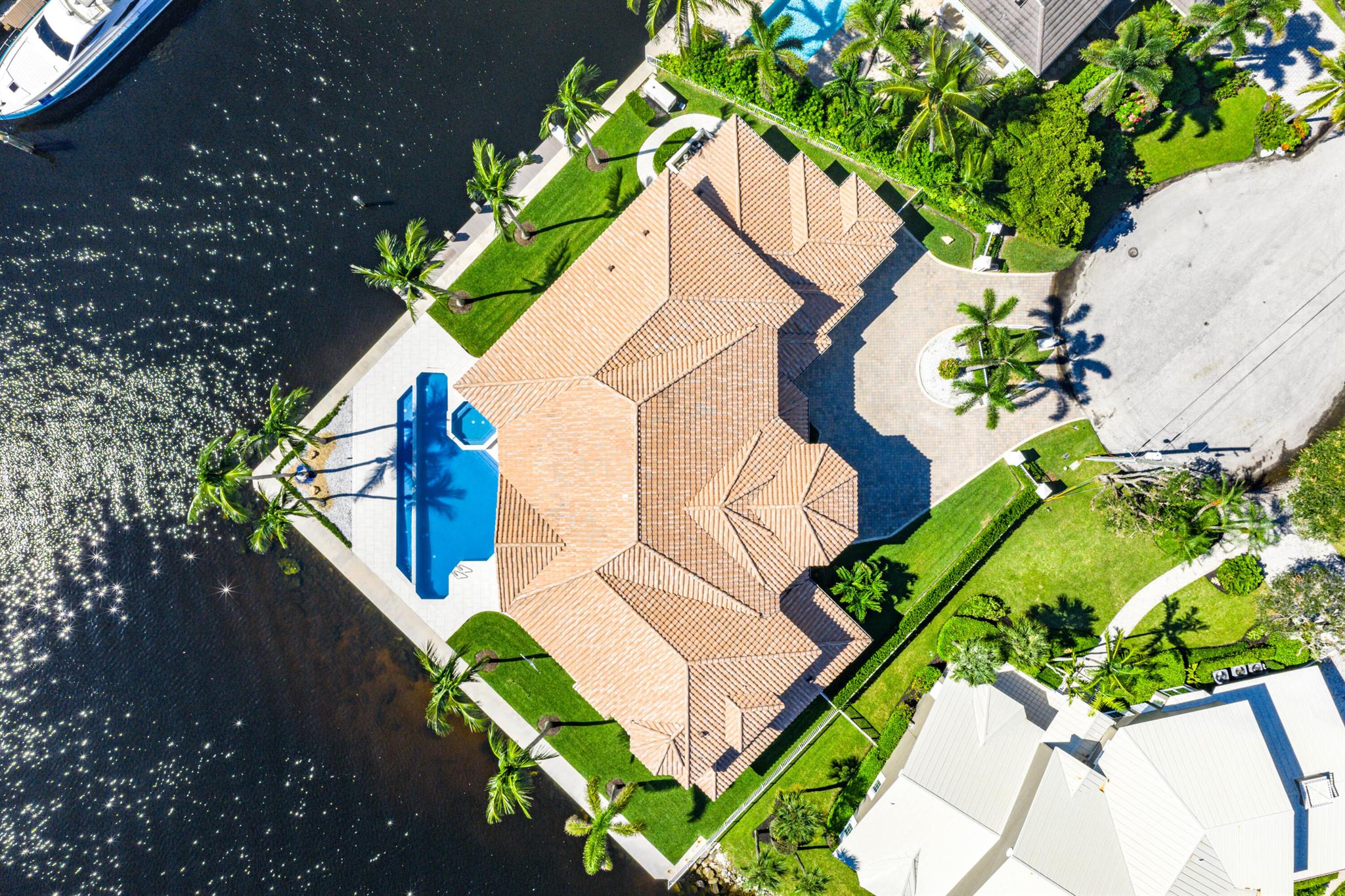 978 Dogwood Drive