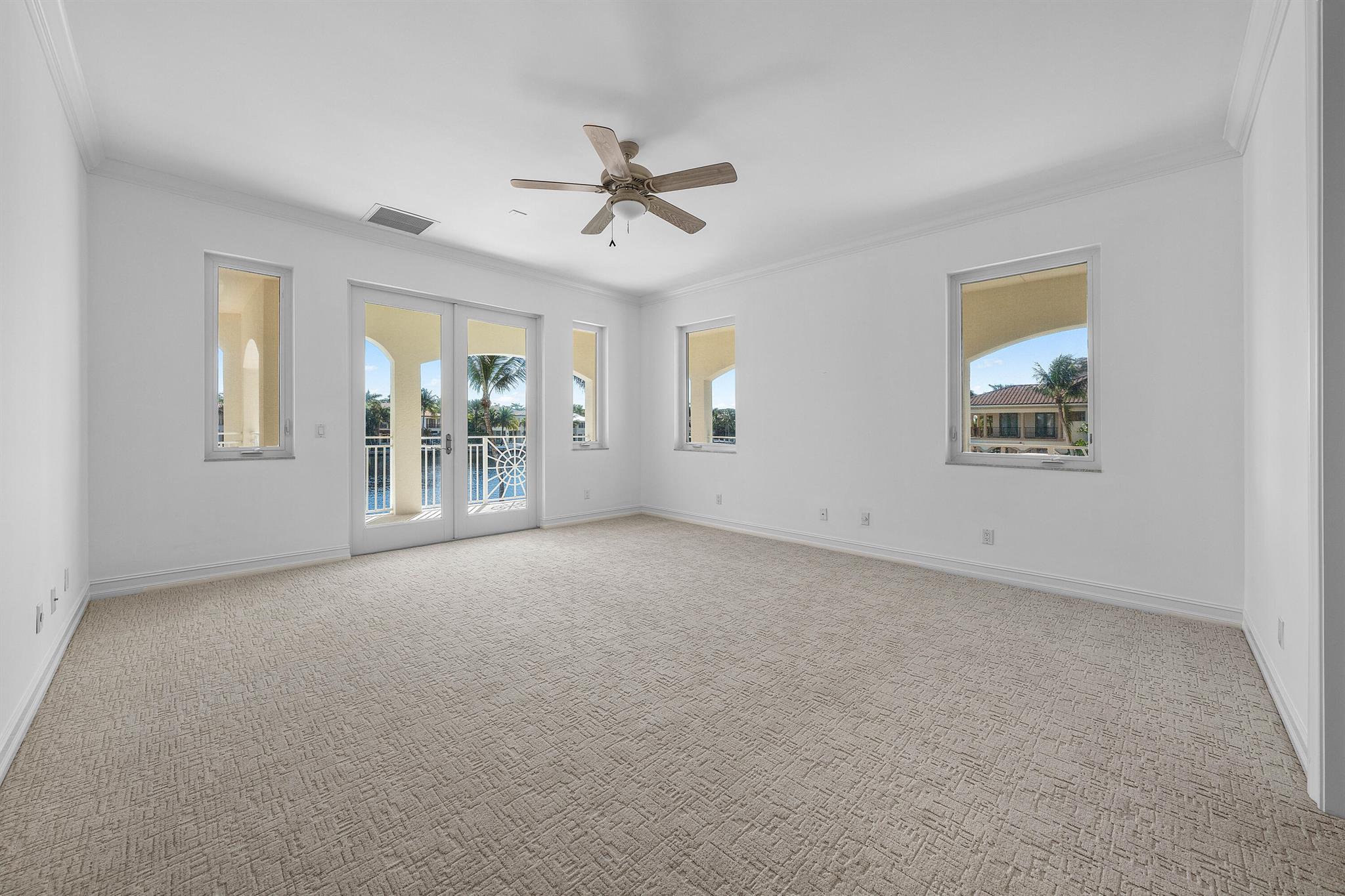 978 Dogwood Drive