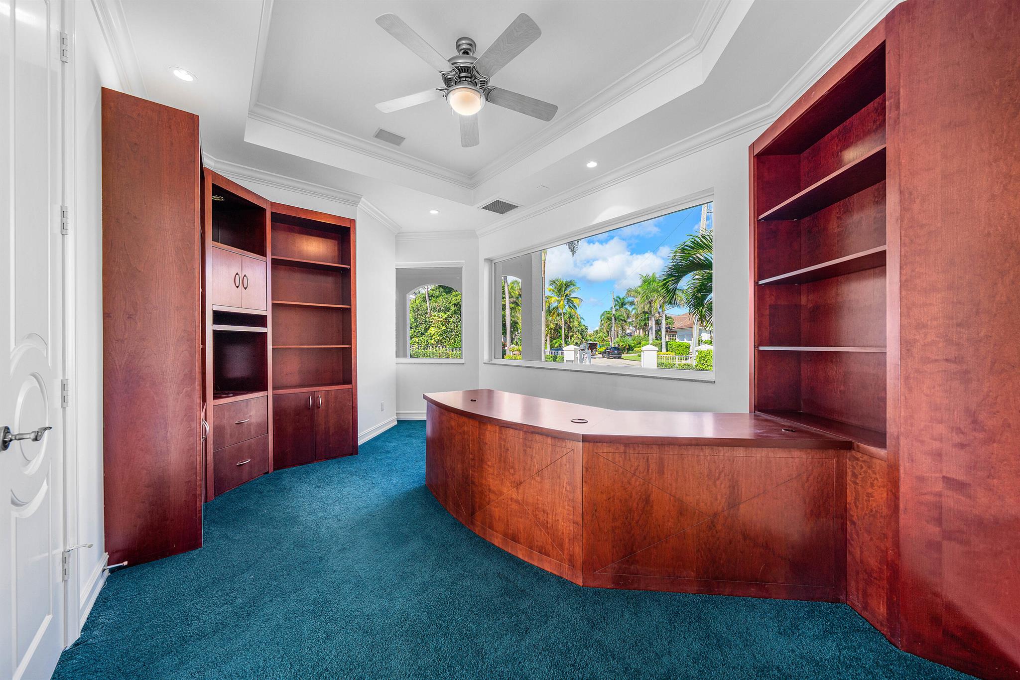 978 Dogwood Drive