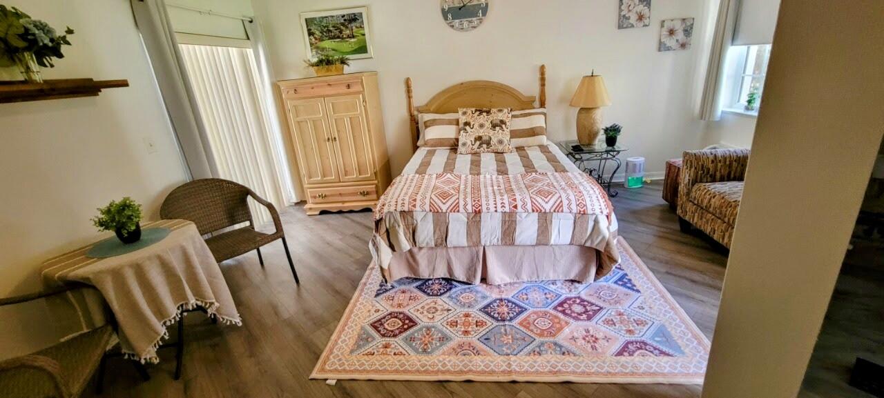 9875 Perfect Drive B