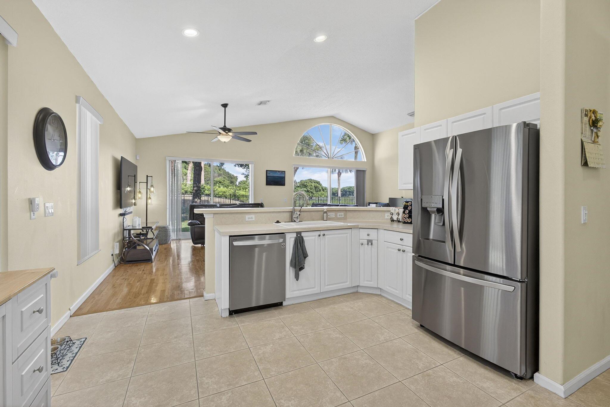 11061 Laurel Walk Road