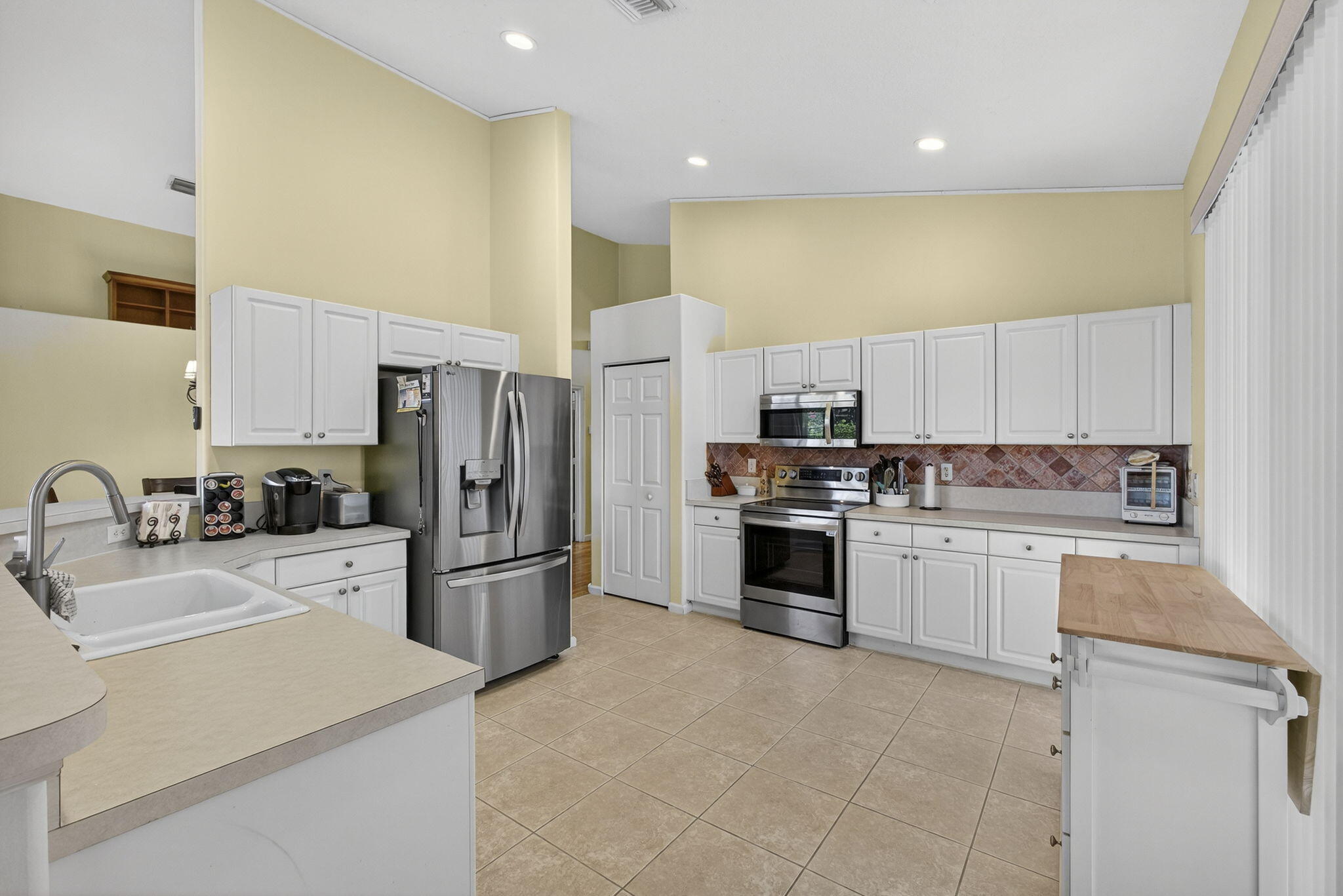 11061 Laurel Walk Road