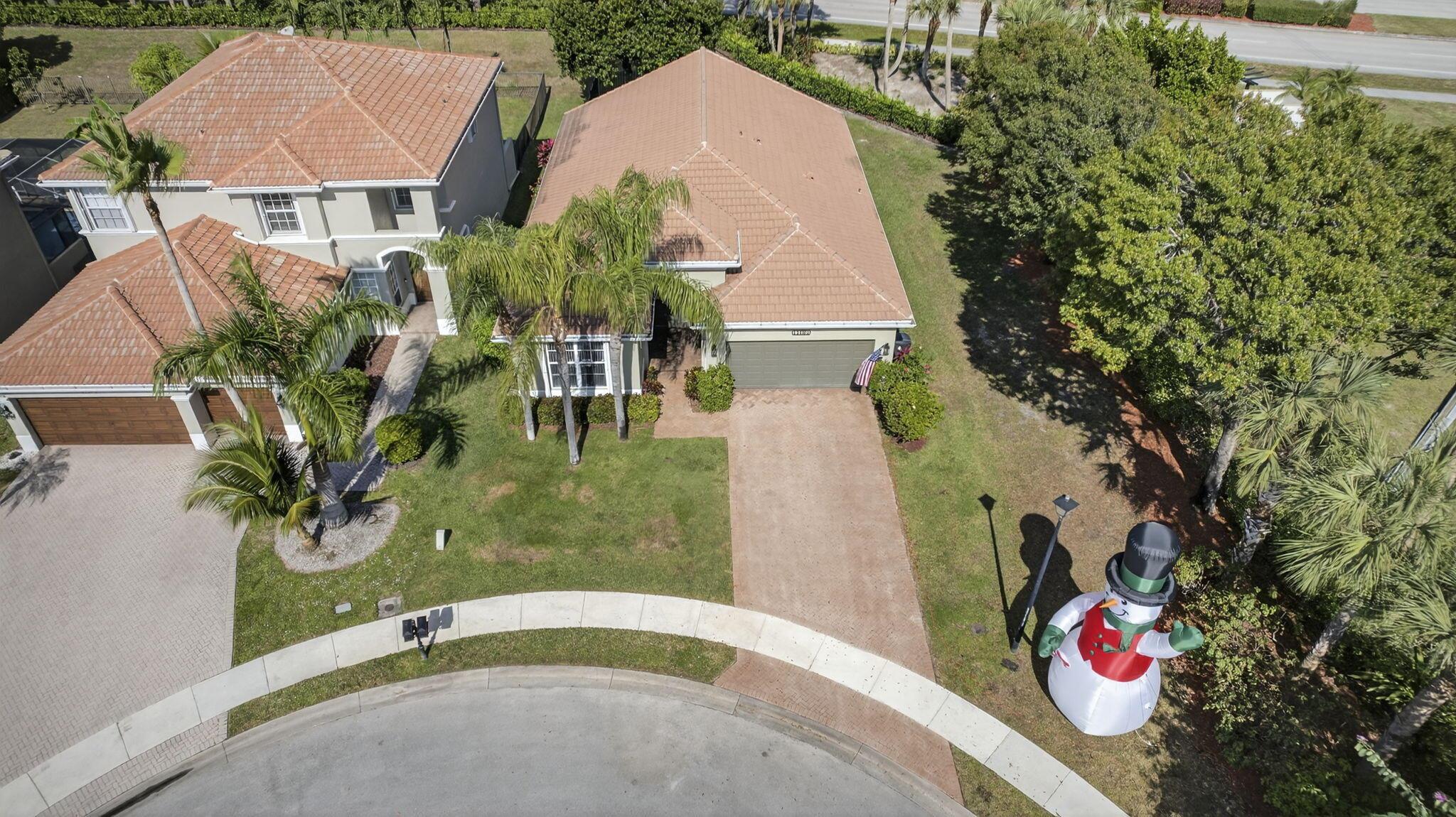 11061 Laurel Walk Road