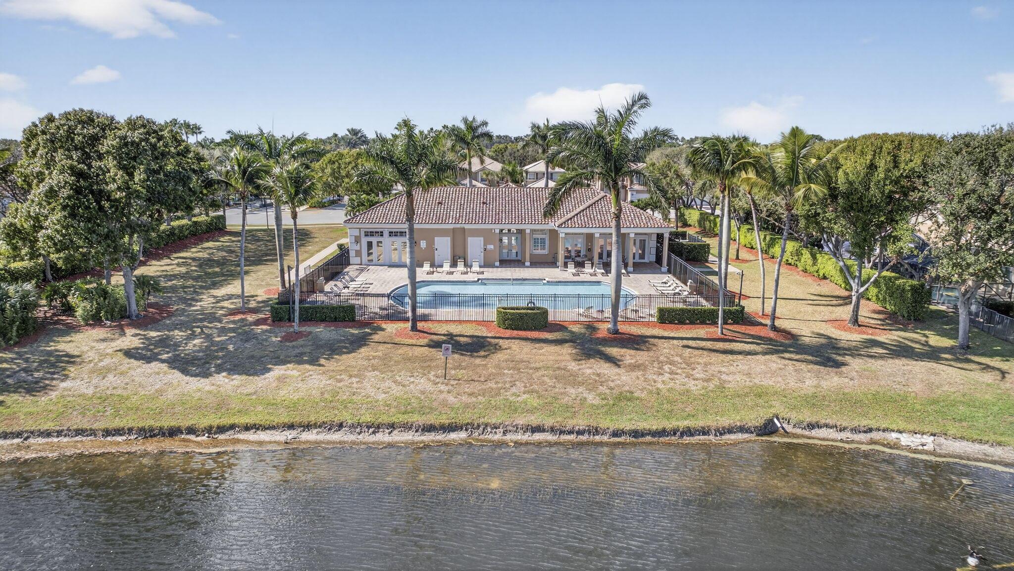 11061 Laurel Walk Road