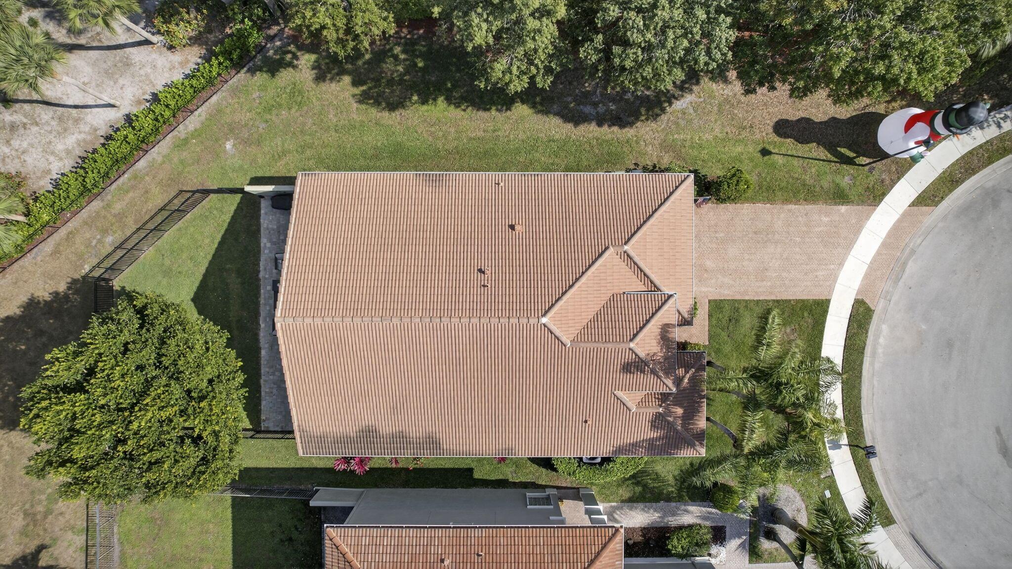 11061 Laurel Walk Road