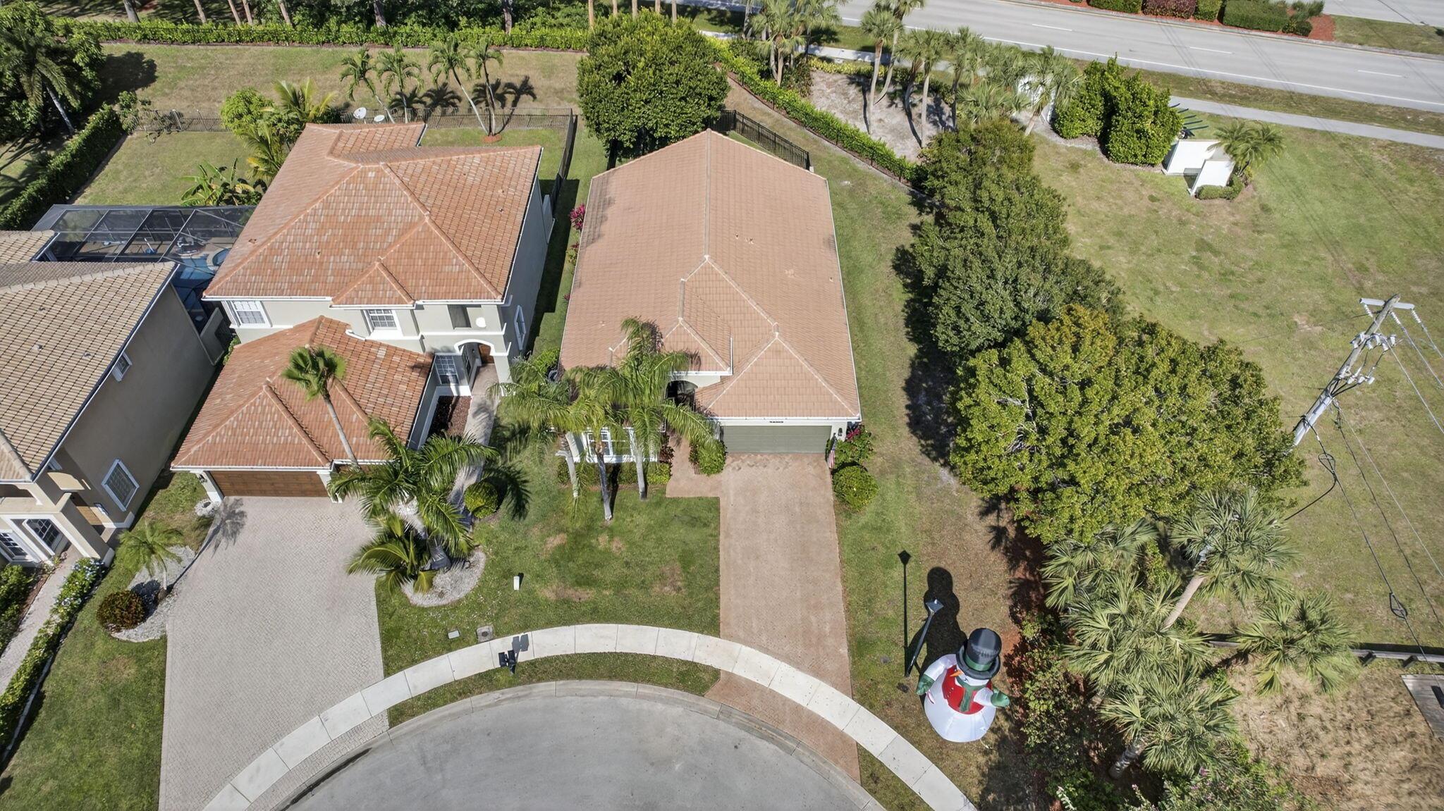 11061 Laurel Walk Road