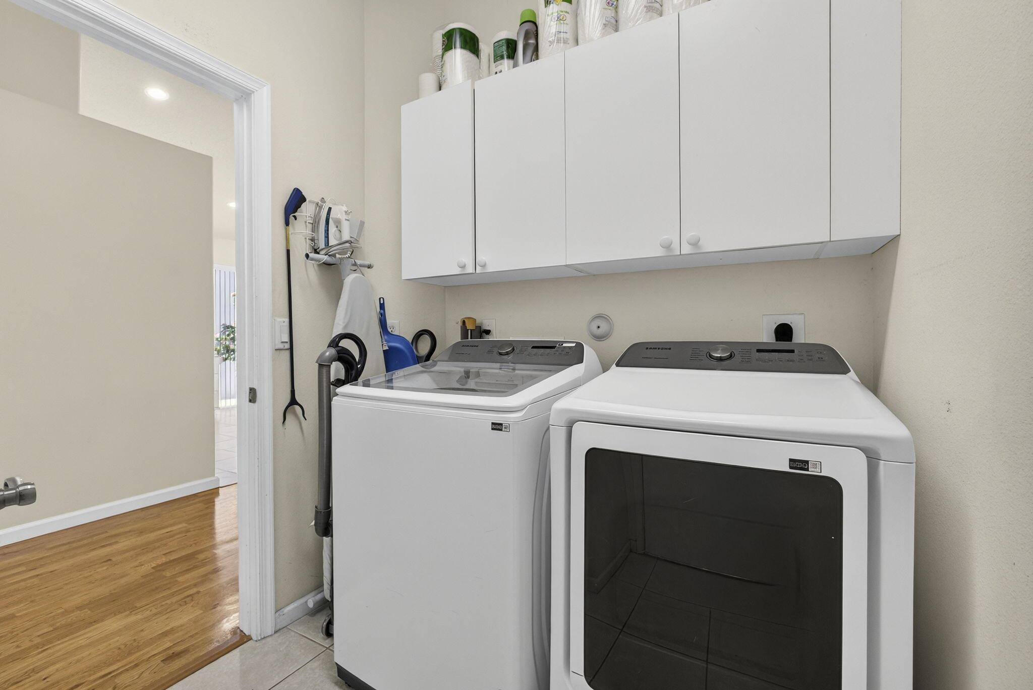 11061 Laurel Walk Road