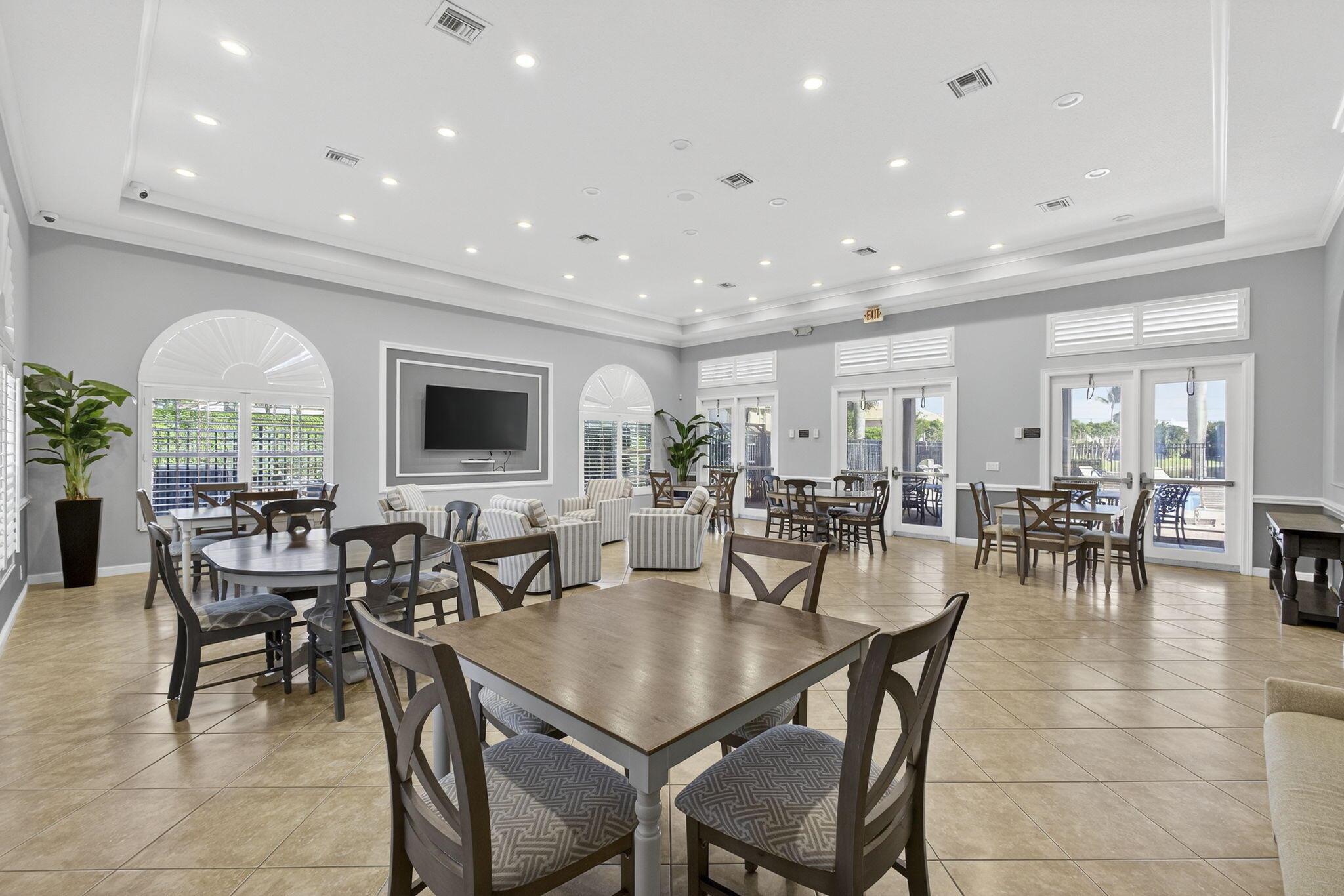 11061 Laurel Walk Road