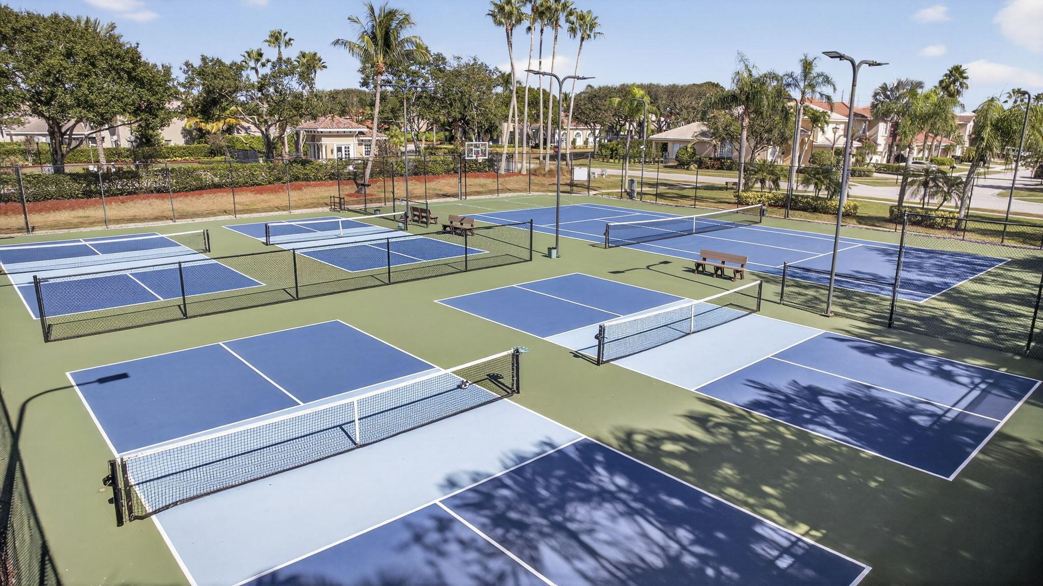 11061 Laurel Walk Road