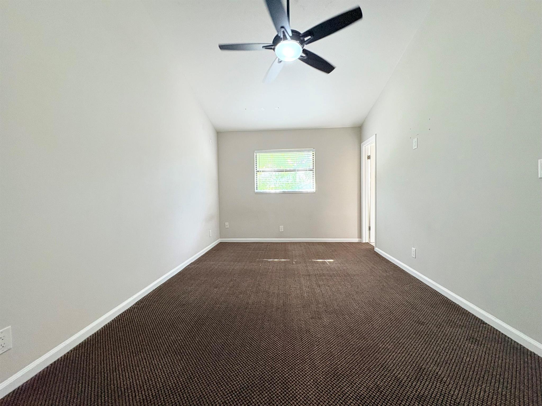 1455 Holly Heights Drive 22