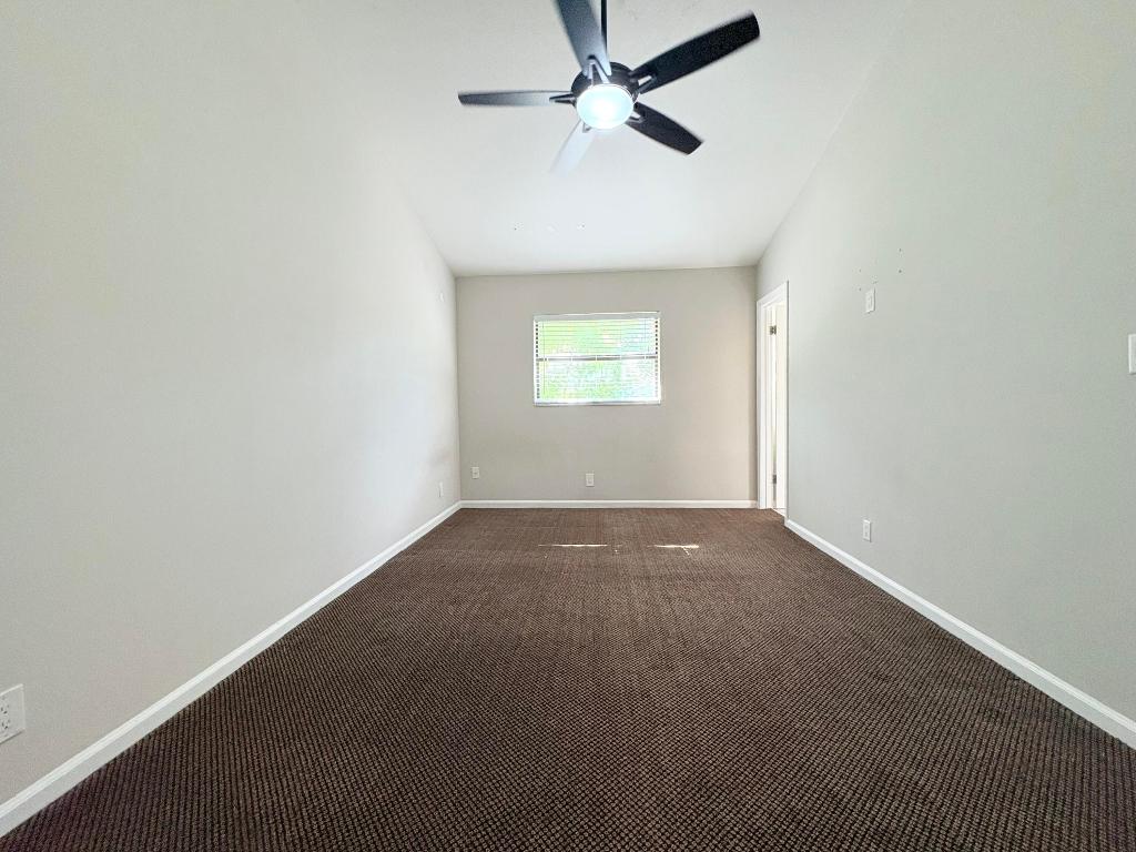 1455 Holly Heights Drive 22