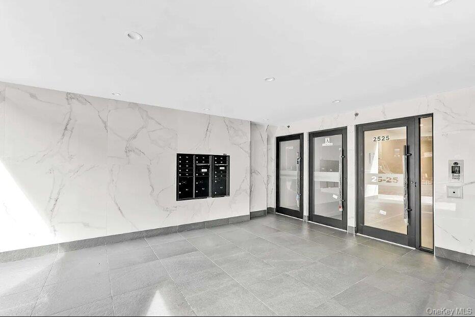 2525 31st Avenue Unit: 7A