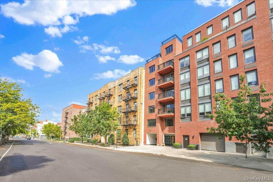 2525 31st Avenue Unit: 7A