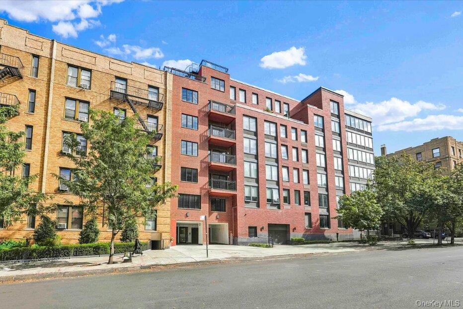 2525 31st Avenue Unit: 7A