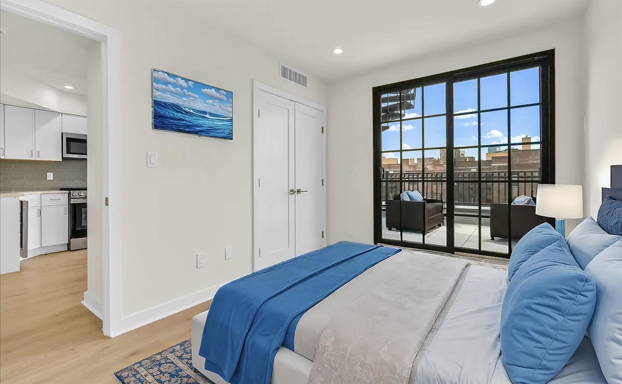 25-25 31 Avenue Unit: 7A