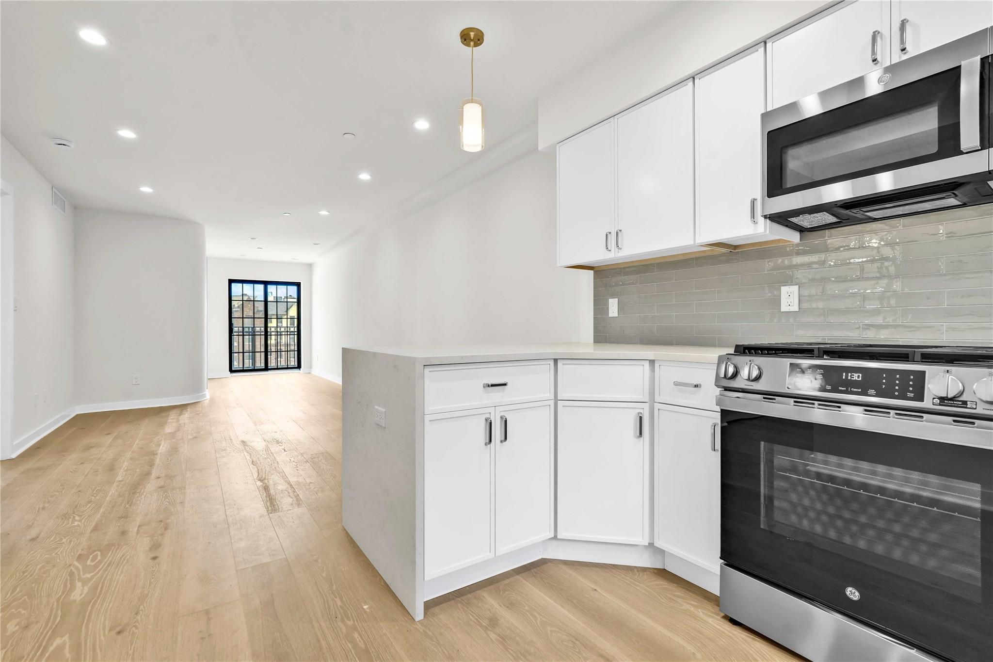 25-25 31st Avenue Unit: 4B