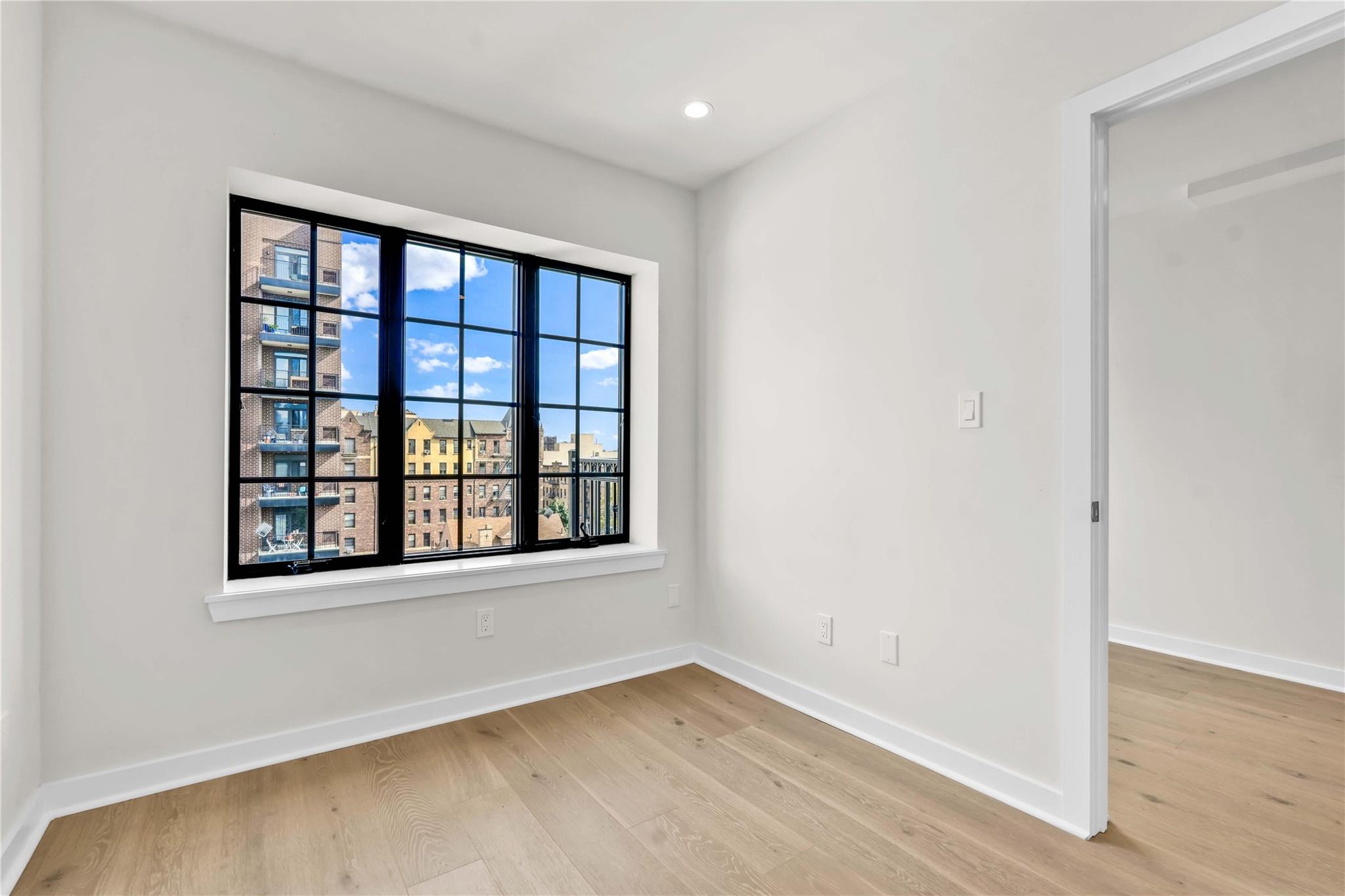 25-25 31st Avenue Unit: 5B