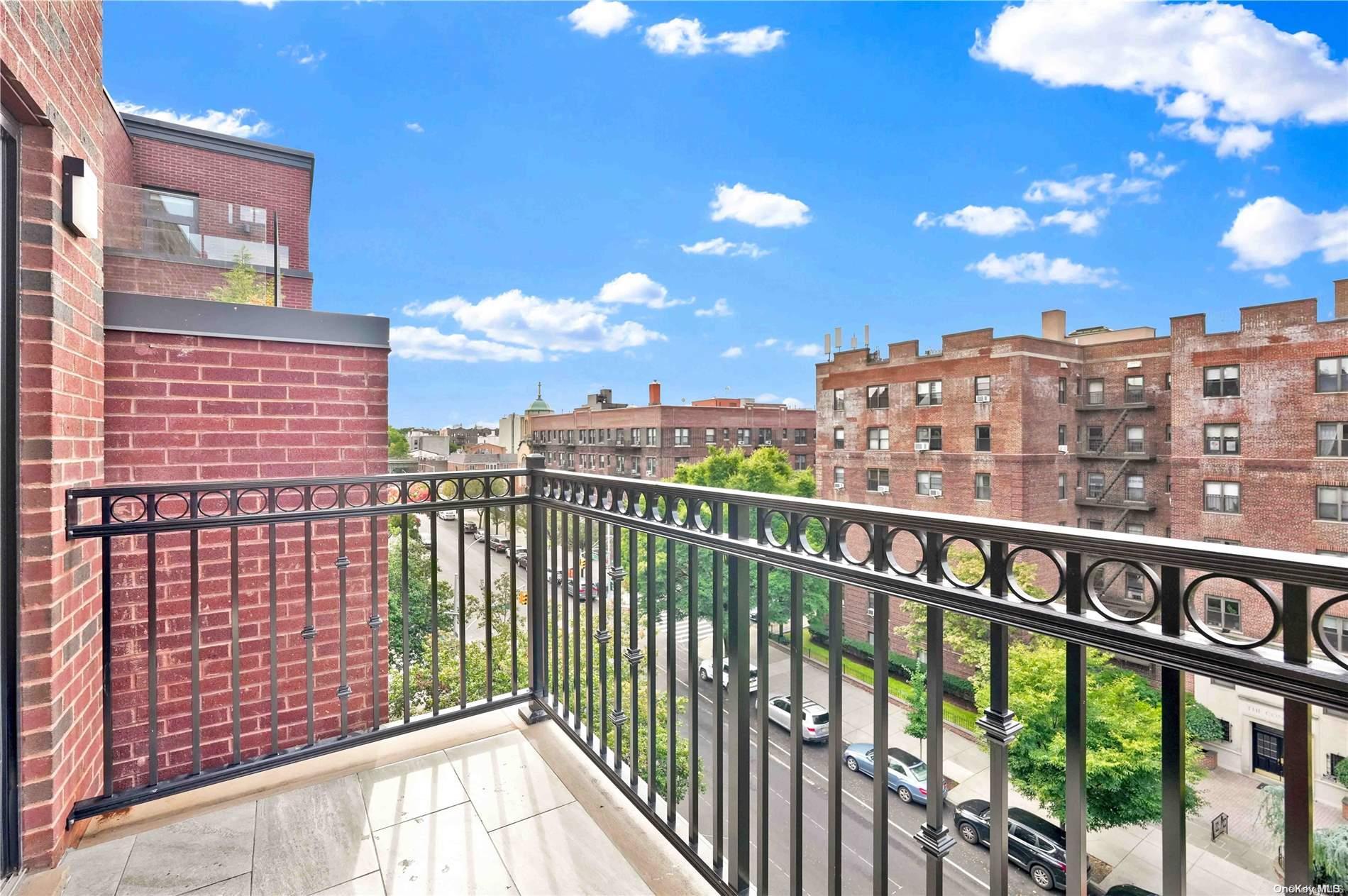 25-25 31st Avenue Unit: 2A