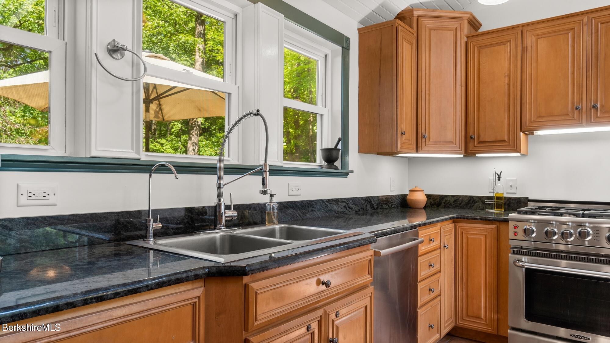 128 Great Barrington Rd