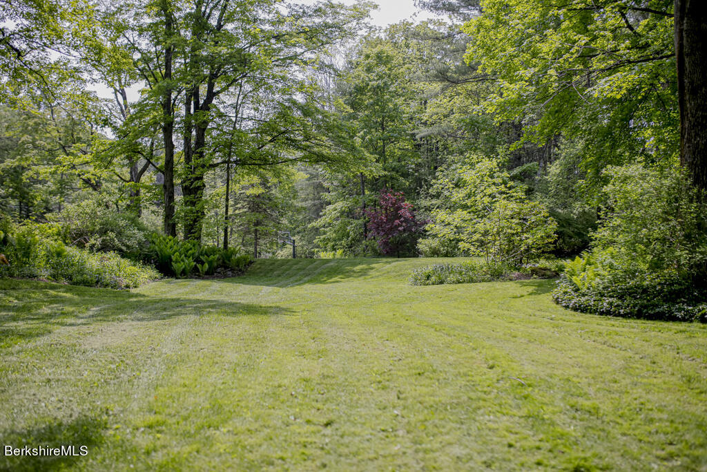 128 Great Barrington Rd