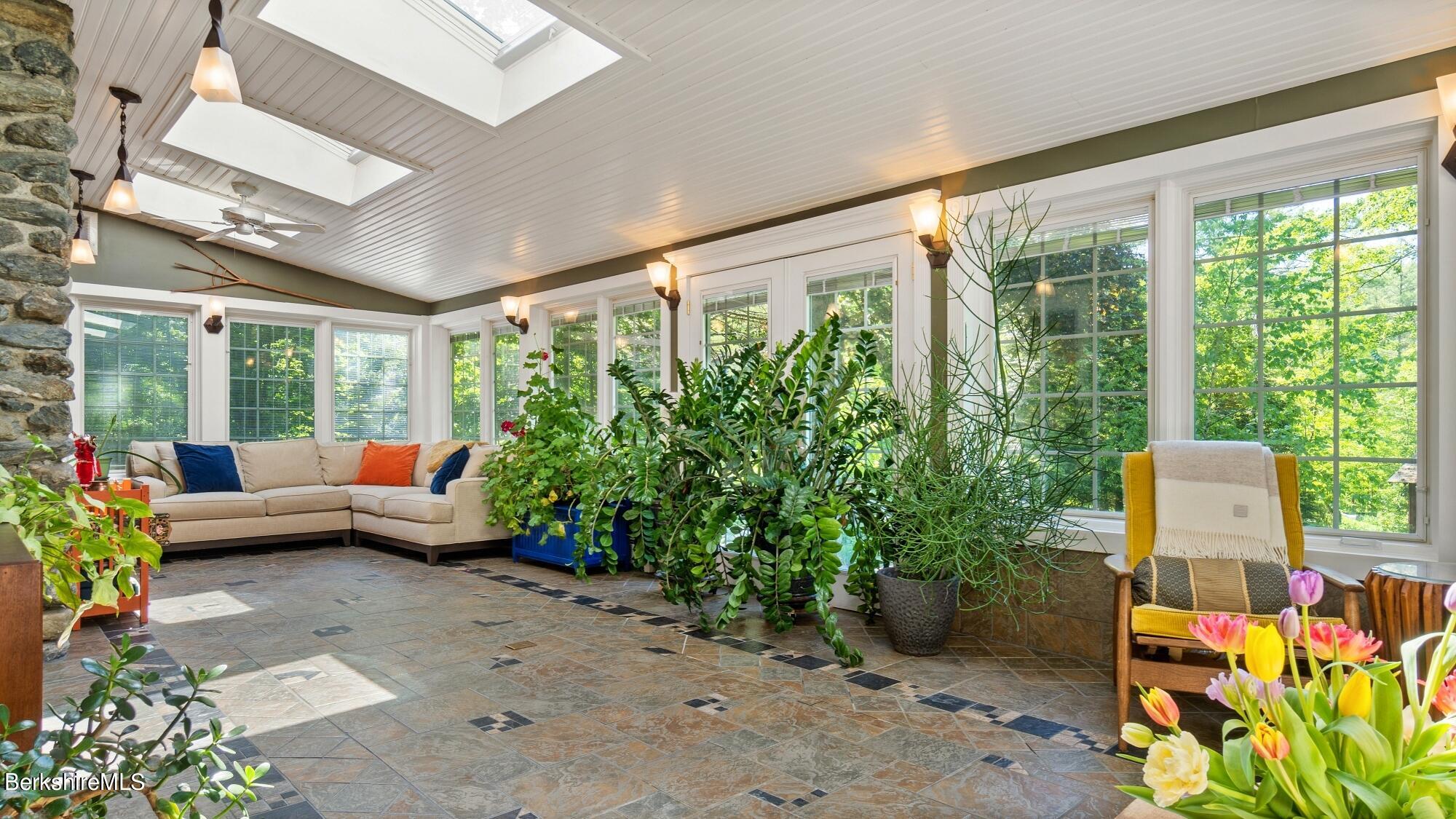 128 Great Barrington Rd