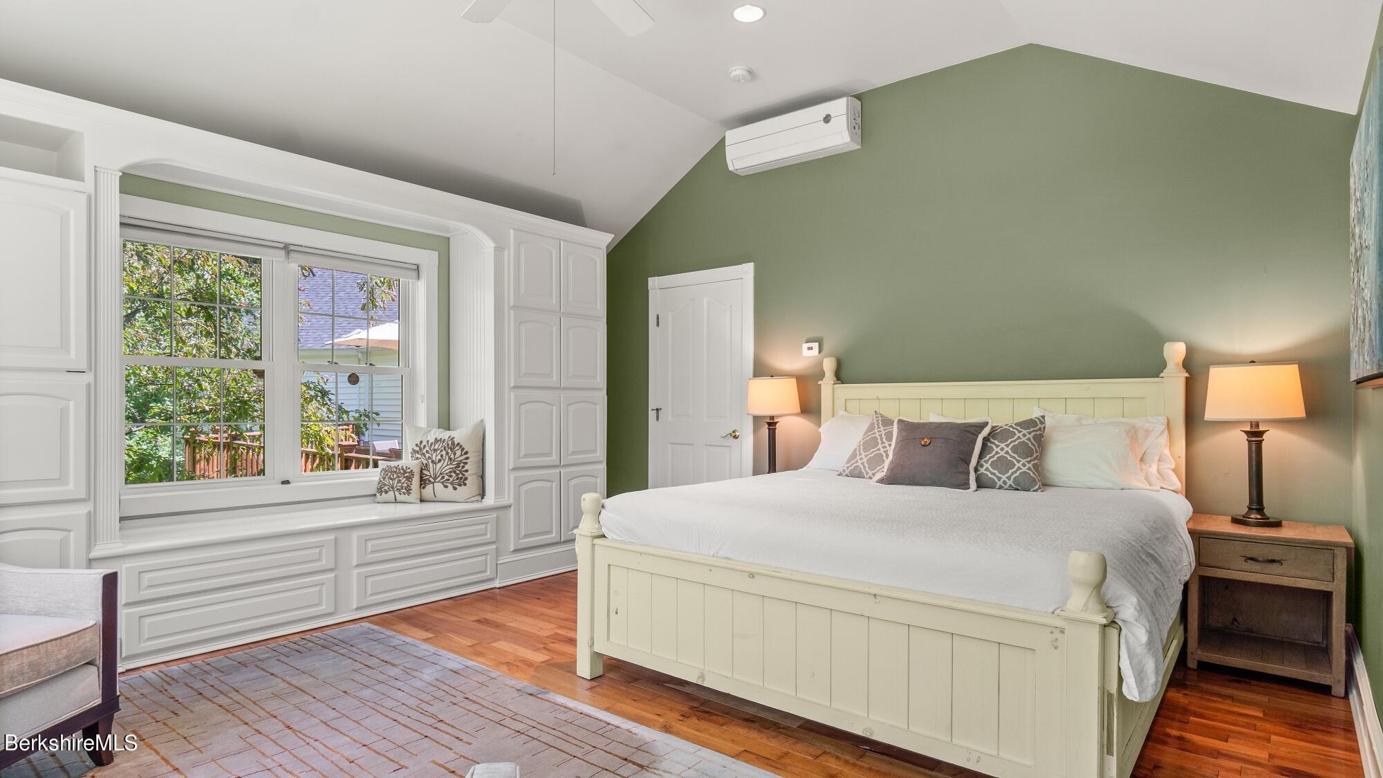 128 Great Barrington Rd