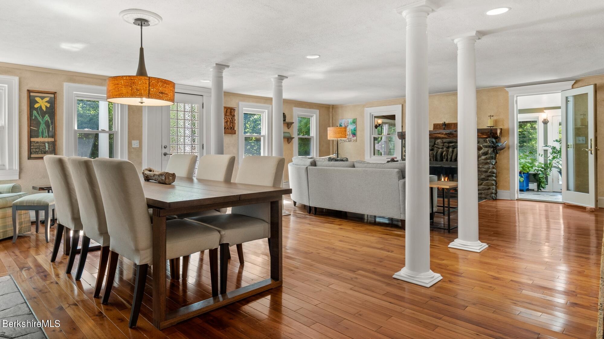 128 Great Barrington Rd
