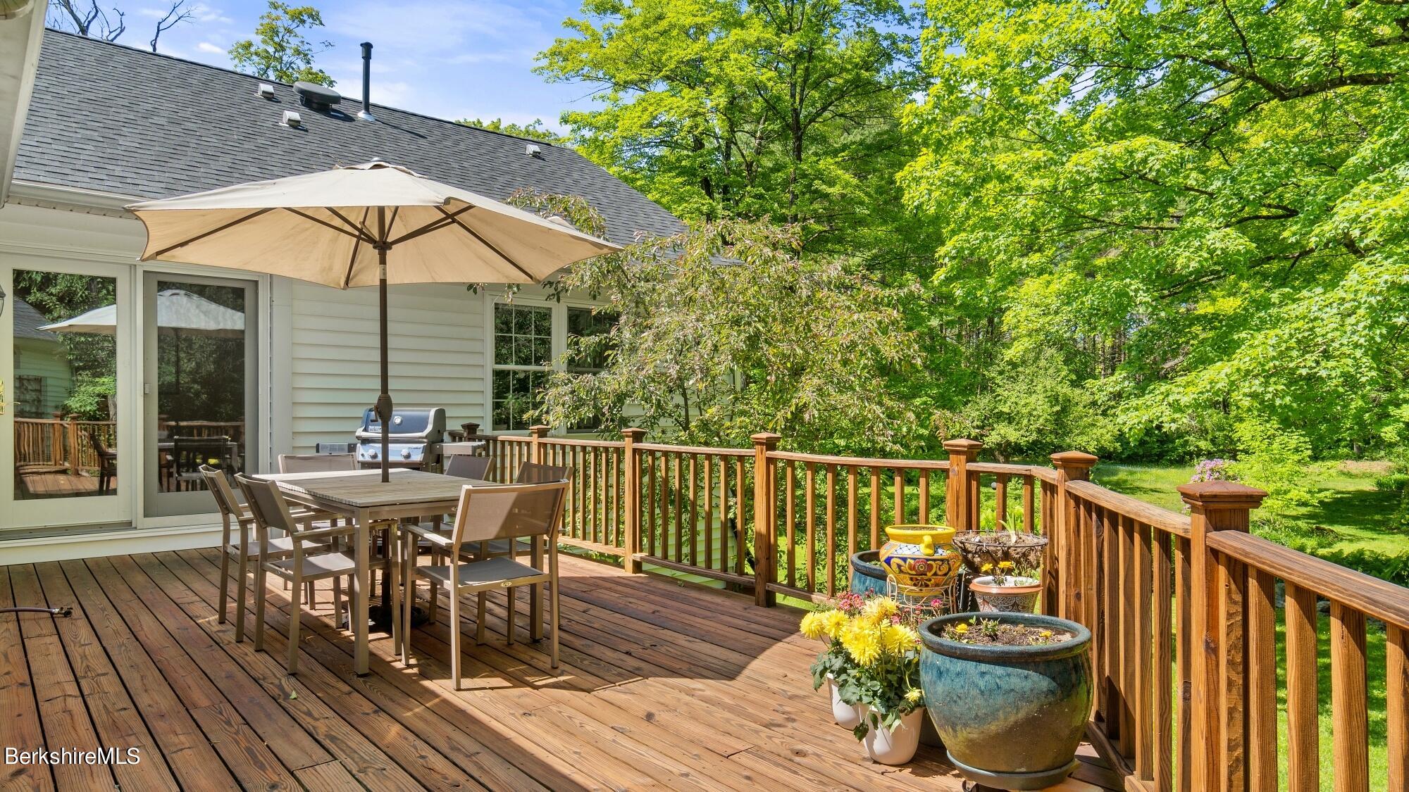 128 Great Barrington Rd