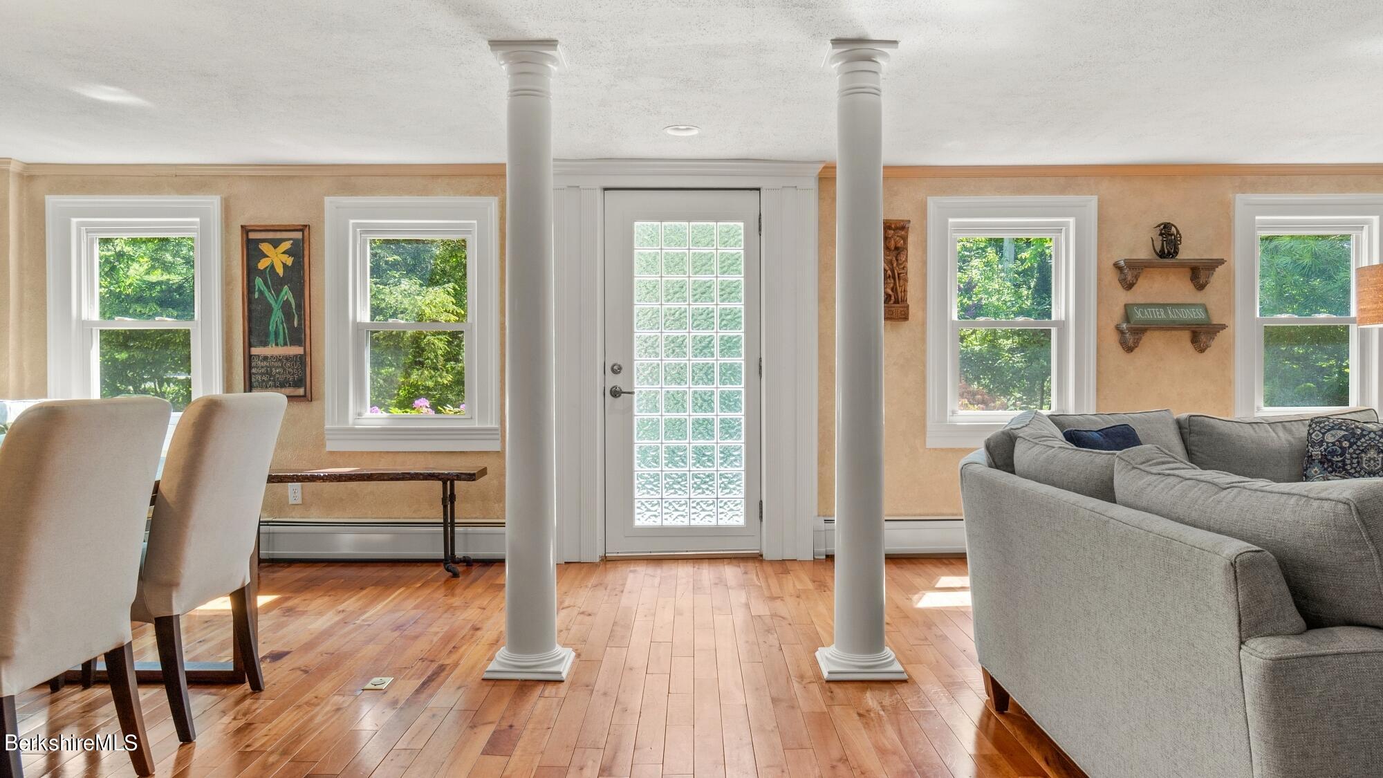 128 Great Barrington Rd