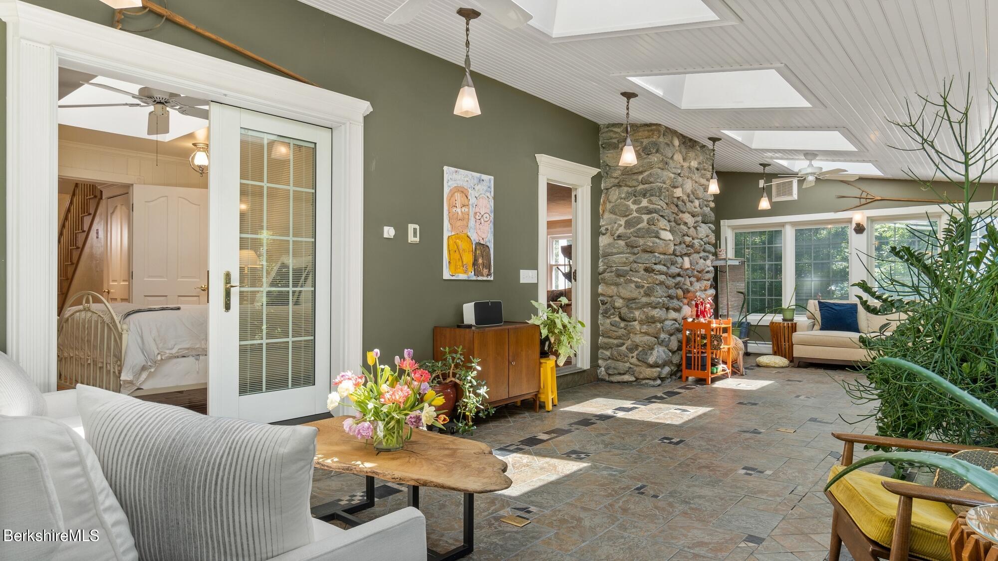 128 Great Barrington Rd