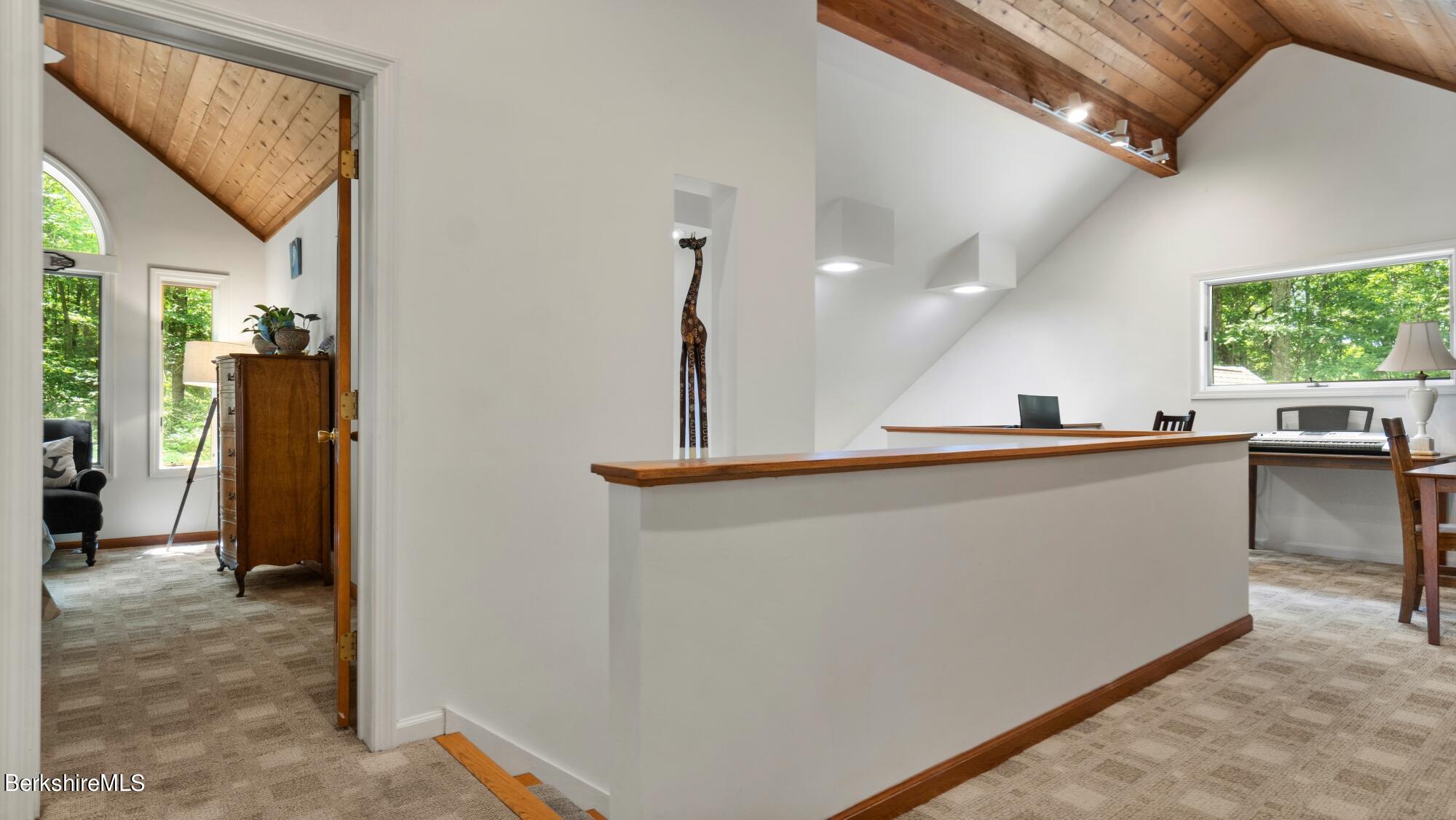 499 Norton Rd