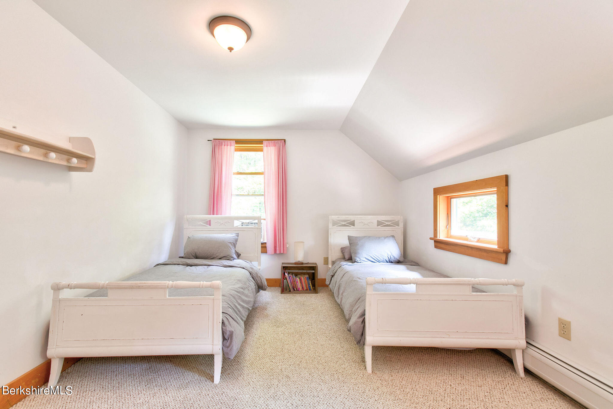 80 Mount Hunger Rd