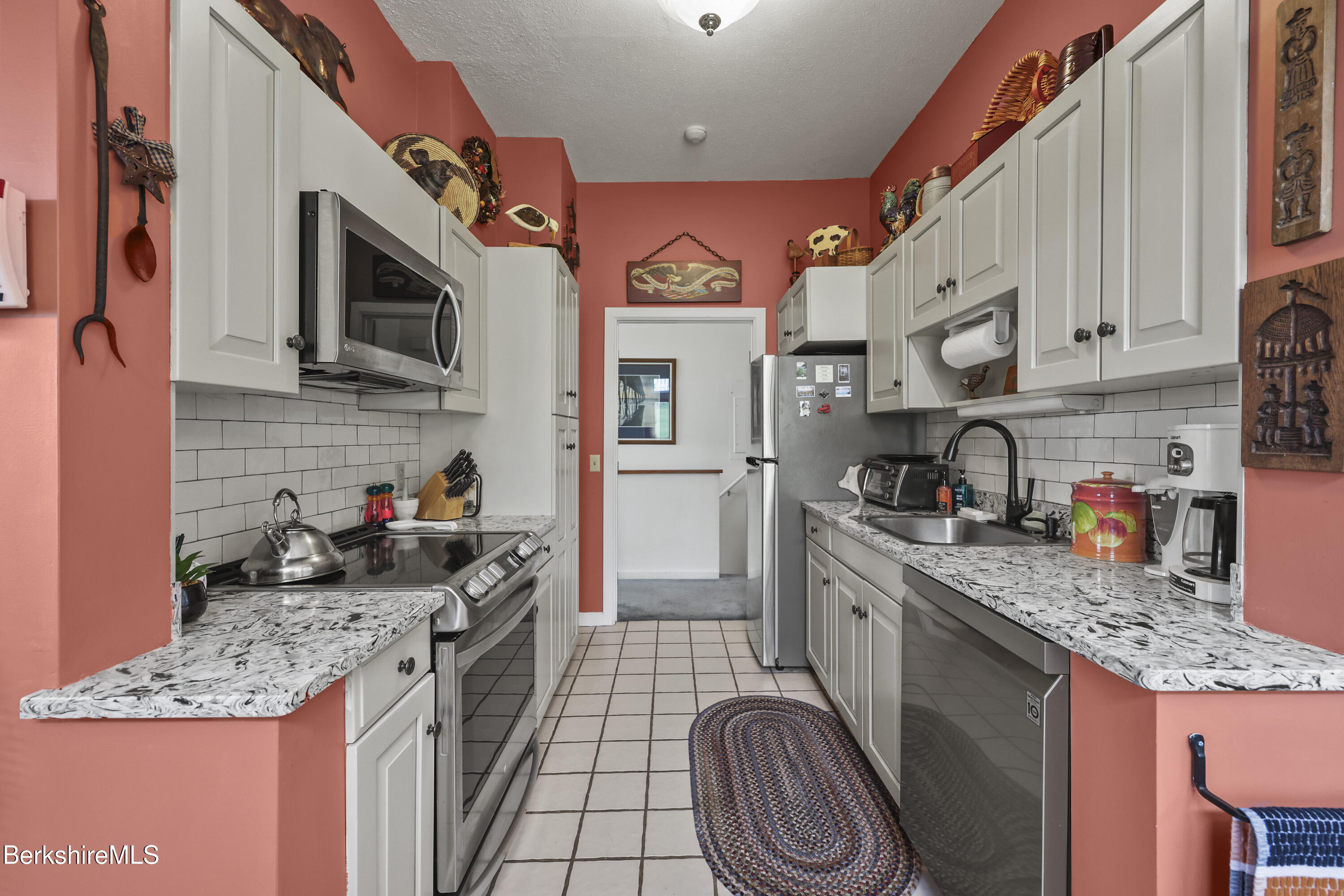 770 Summer St 3A