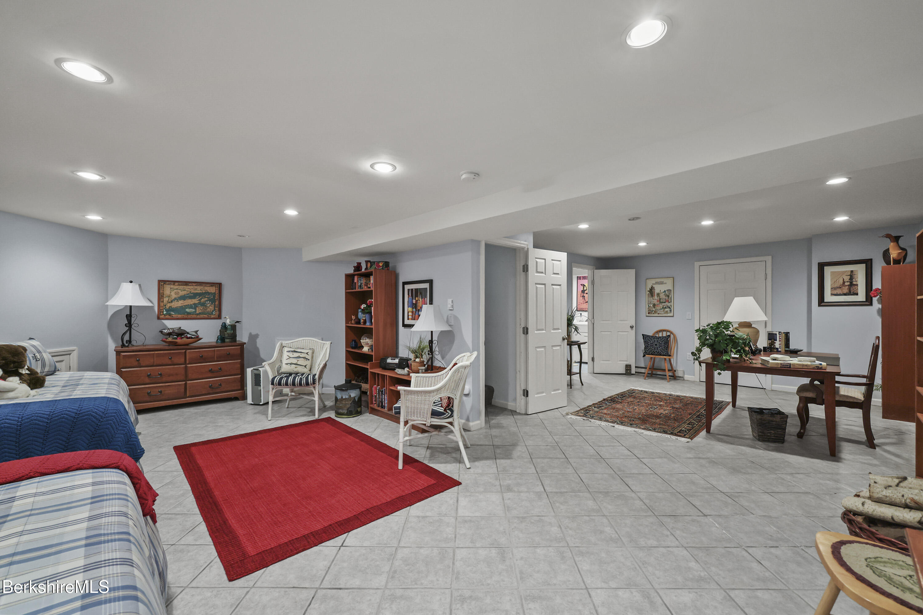 770 Summer St 3A