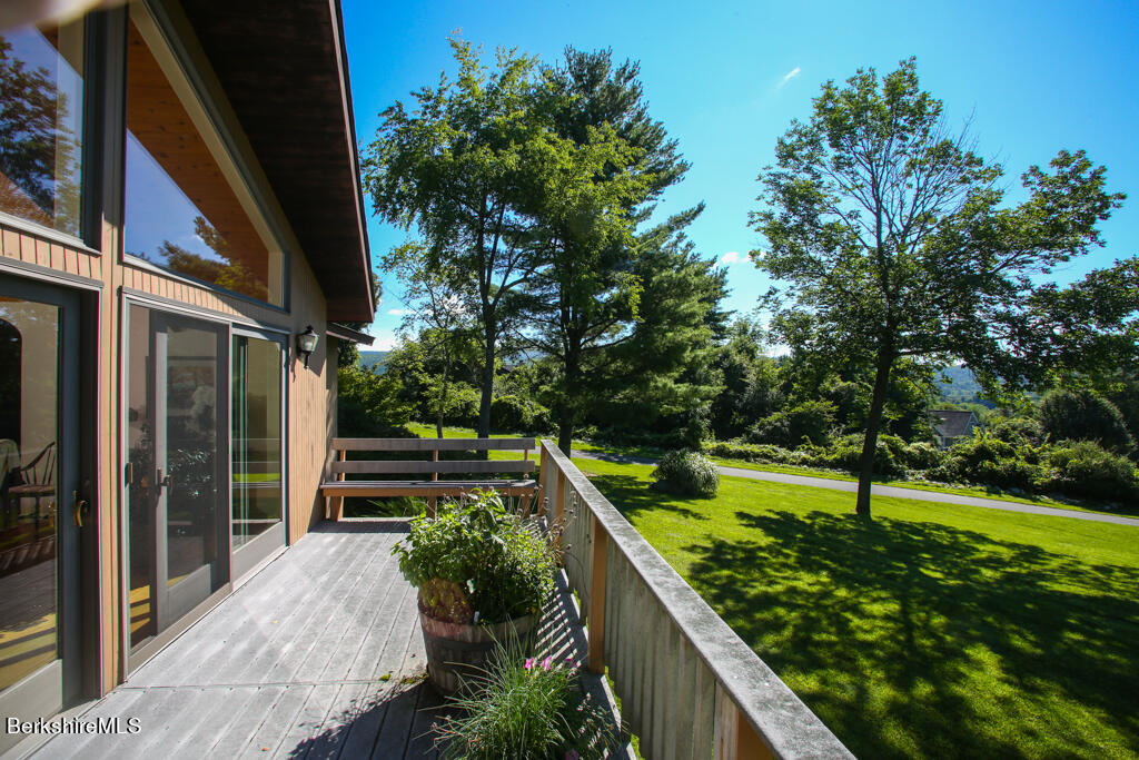 37 Kalliste Hill