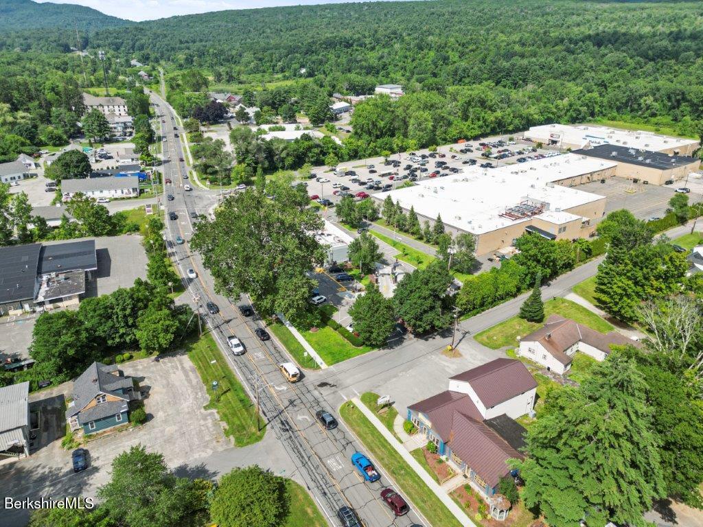 260 Stockbridge Rd