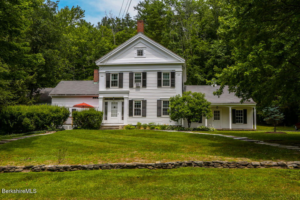 10 Alford Center Rd