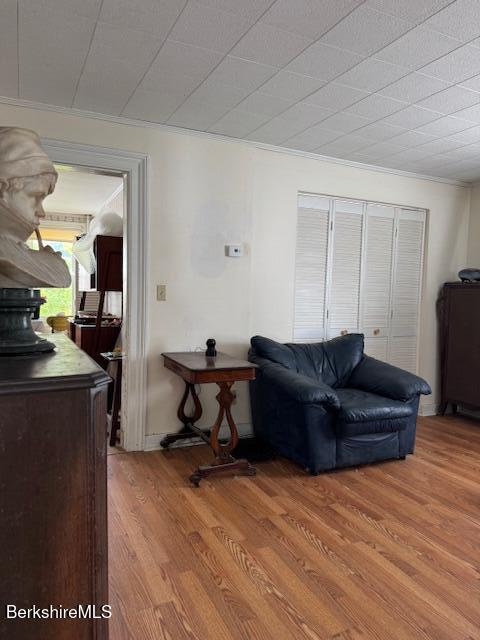 15 Golden Hill Rd