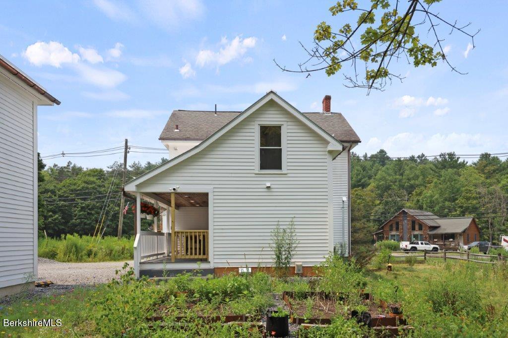 3238 Main St