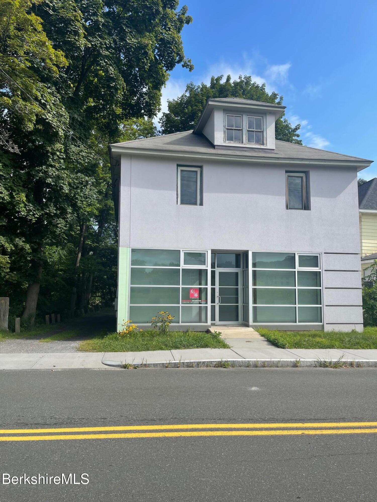 113 Bridge St